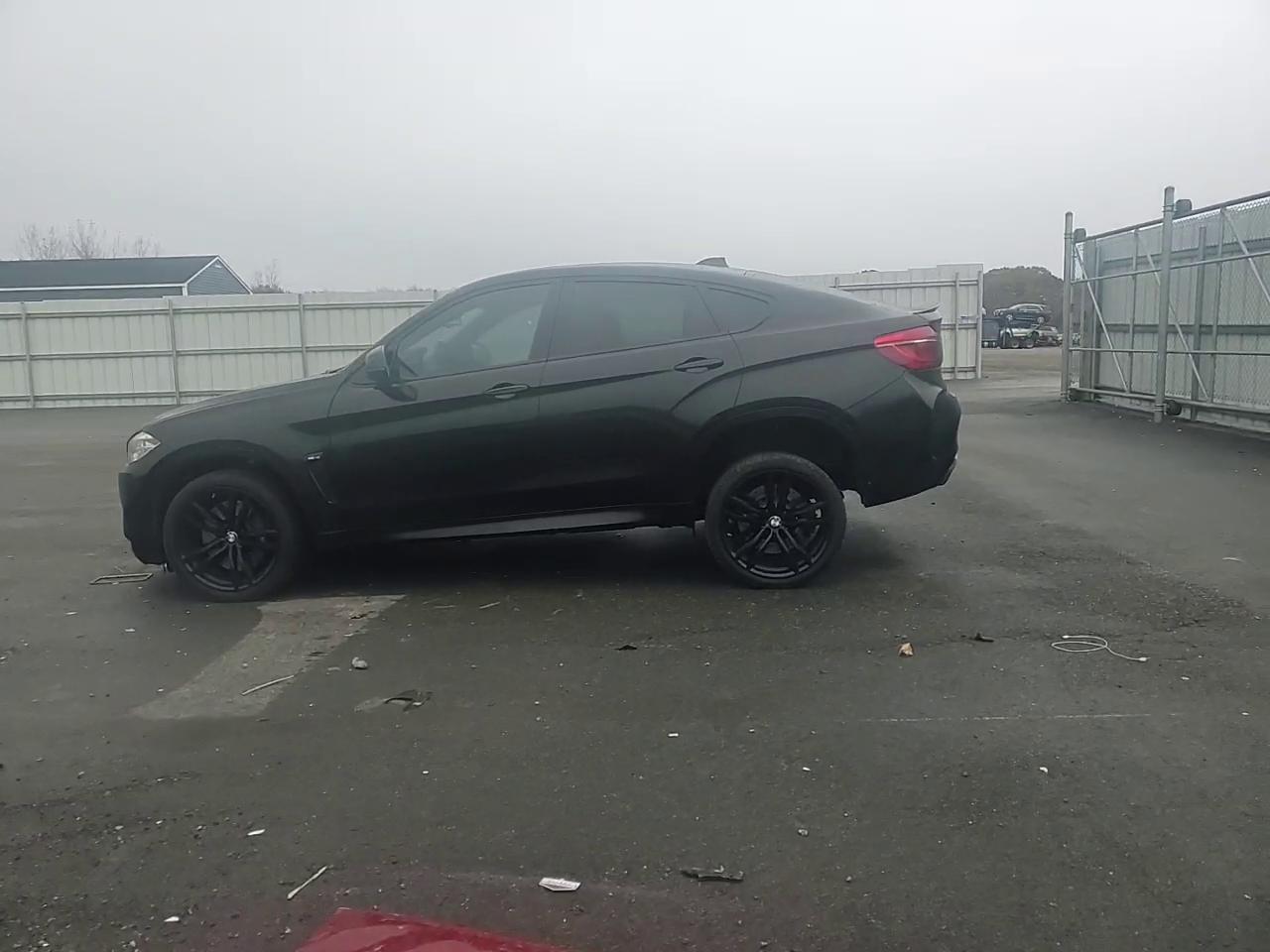 Фото: 5YMKW8C50G0R43780