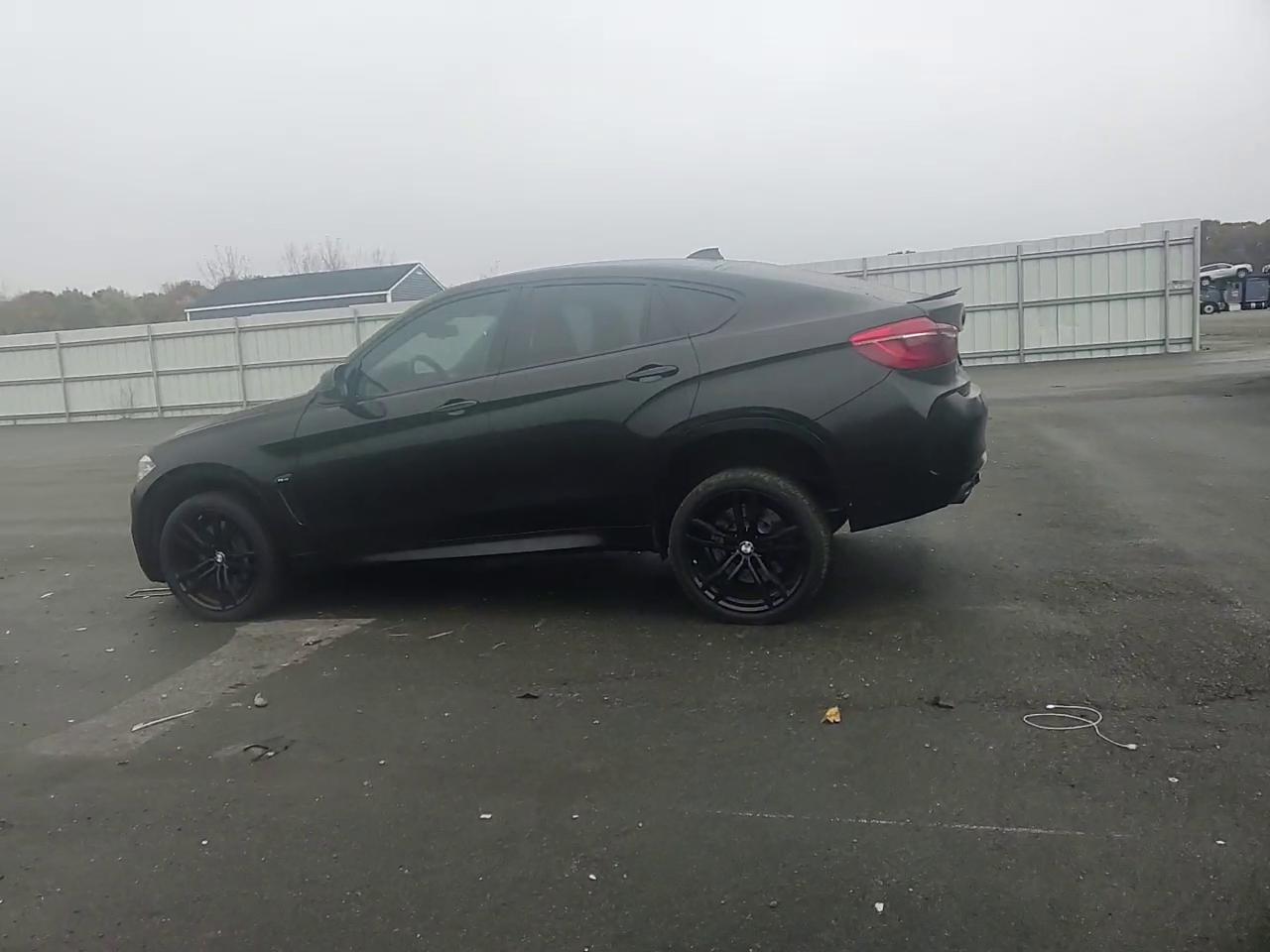 Фото: 5YMKW8C50G0R43780