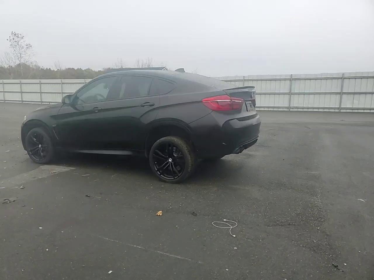 Фото: 5YMKW8C50G0R43780