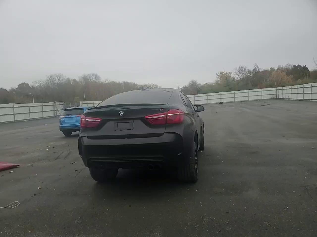 Фото: 5YMKW8C50G0R43780