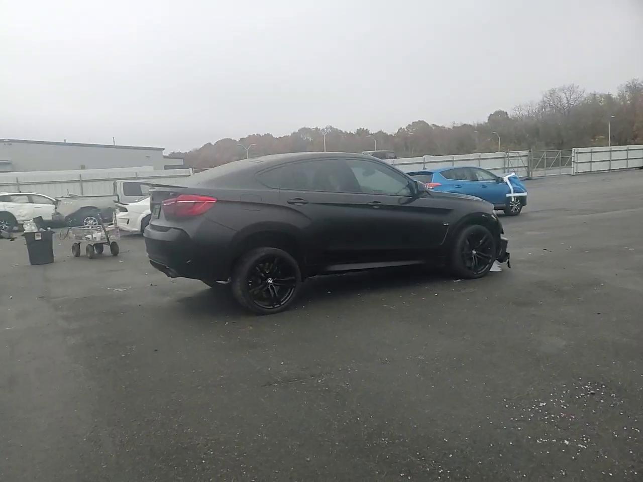 Фото: 5YMKW8C50G0R43780