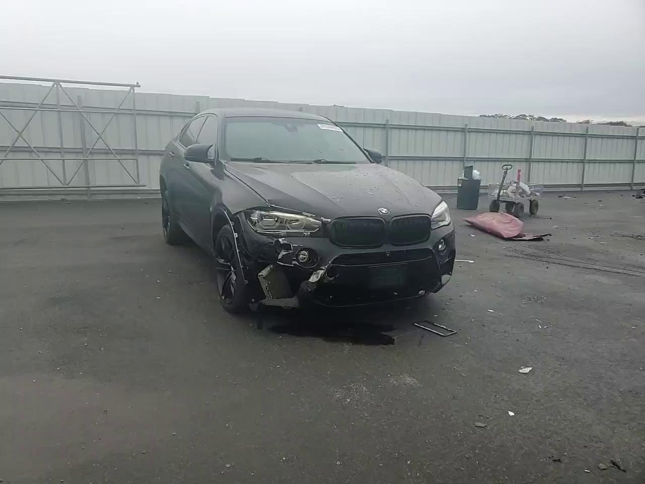 Фото: 5YMKW8C50G0R43780