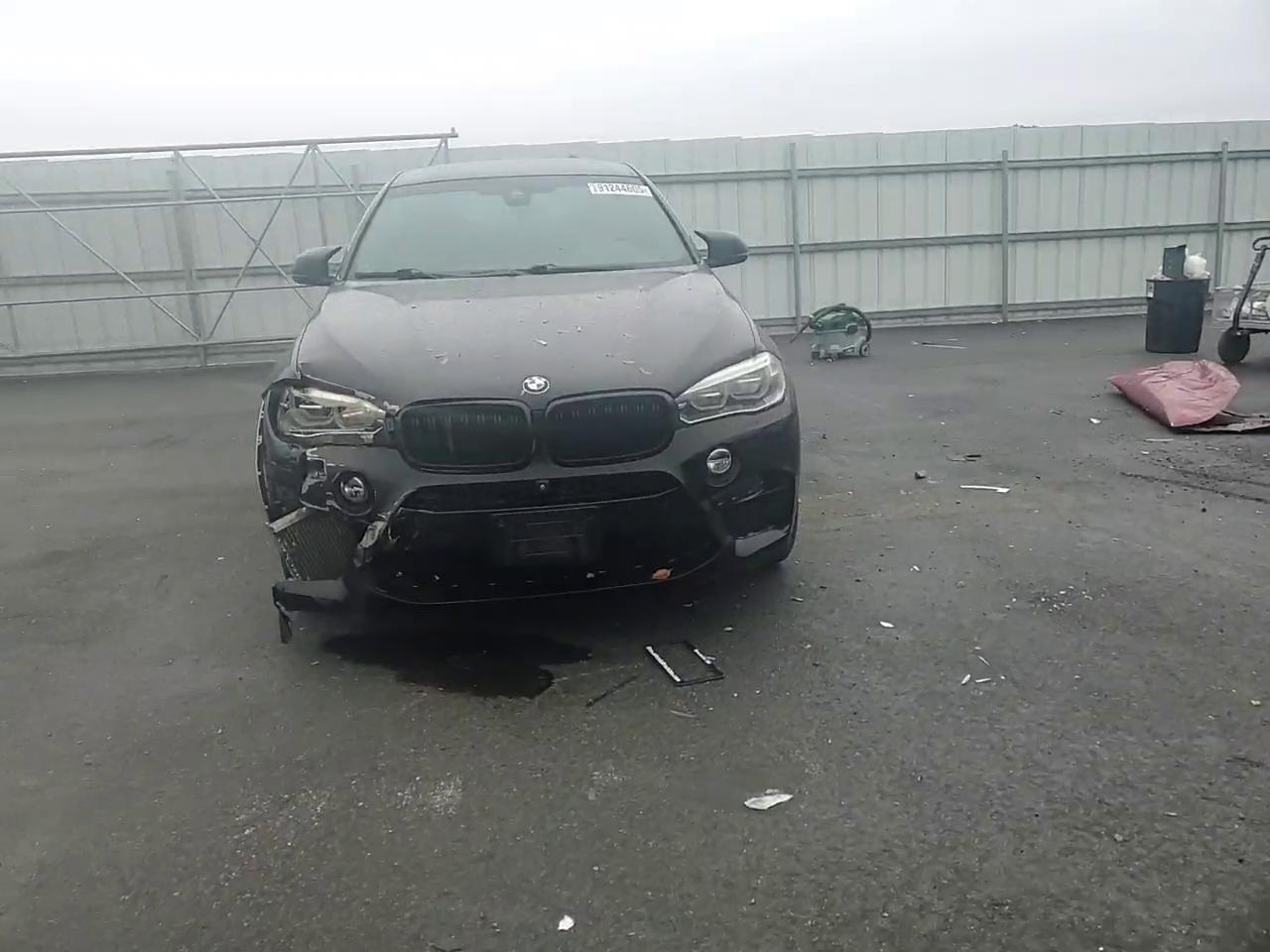 Фото: 5YMKW8C50G0R43780