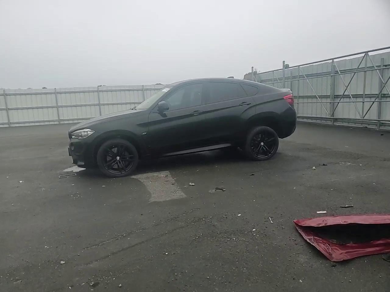 Фото: 5YMKW8C50G0R43780