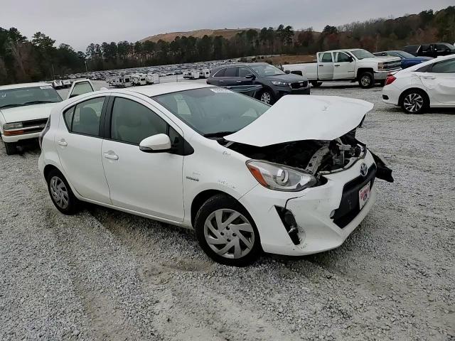 2015 Toyota Prius C VIN: JTDKDTB35F1099889 Lot: 92896245