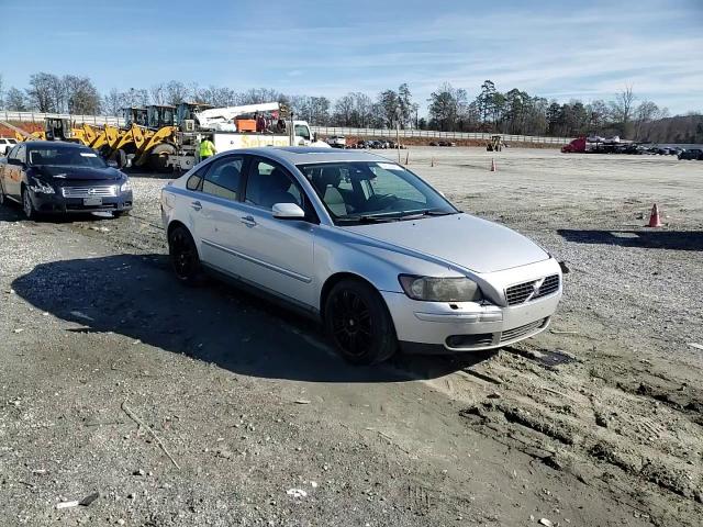 2005 Volvo S40 2.4I VIN: YV1MS382752088215 Lot: 94535645