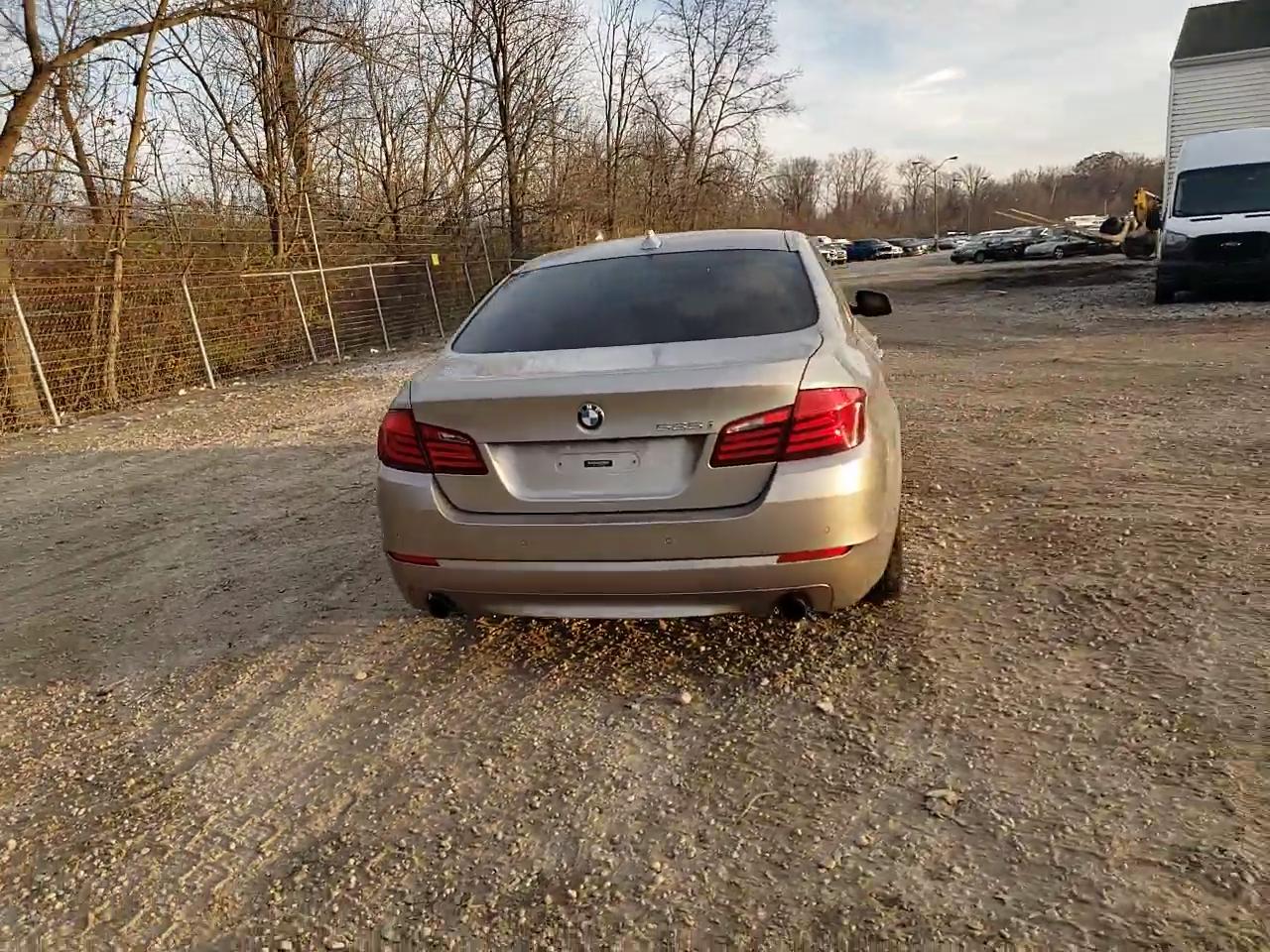 Фото: WBAFU7C51BC878145