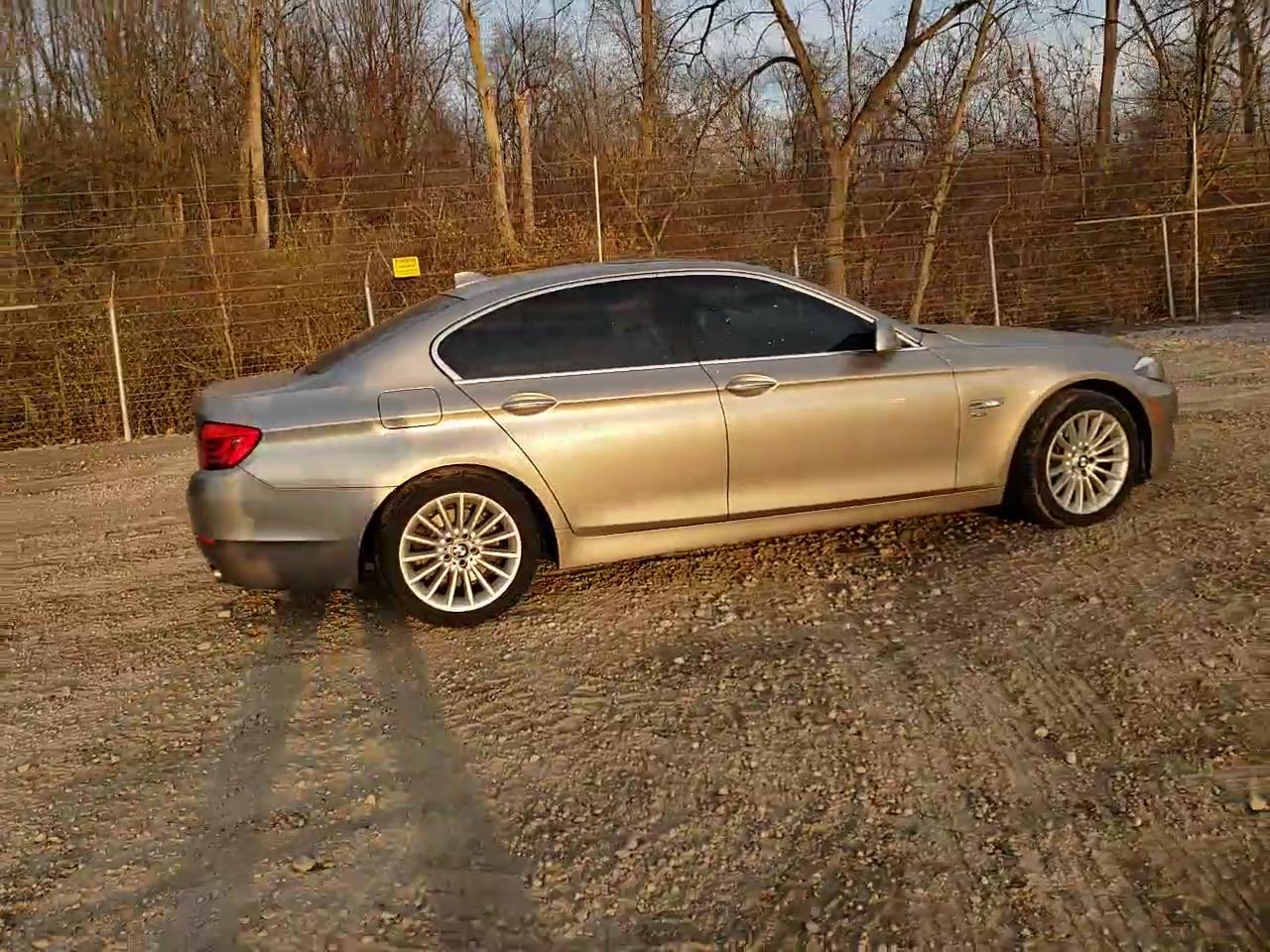 Фото: WBAFU7C51BC878145