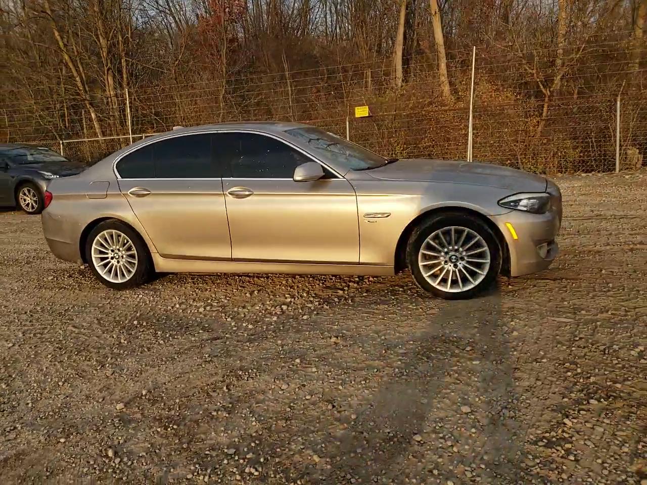 Фото: WBAFU7C51BC878145