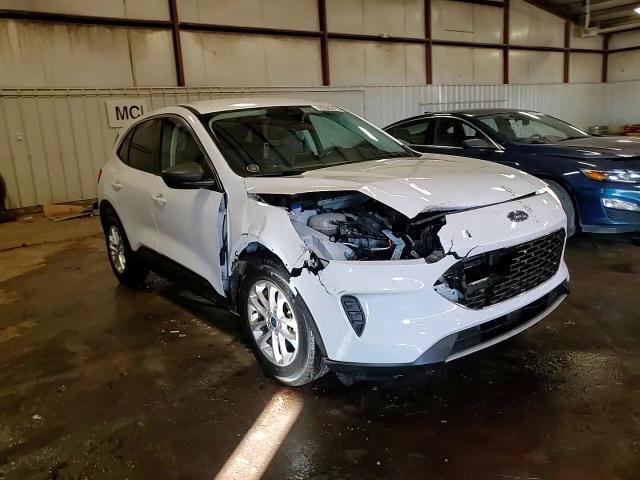 2022 Ford Escape Se VIN: 1FMCU0G69NUB67058 Lot: 92685615