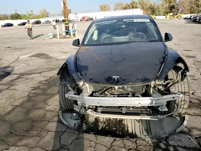 2023 Tesla Model Y VIN: 7SAYGDEF9PF624137 Lot: 92116905