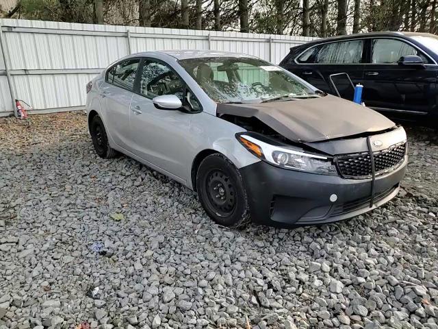 2017 Kia Forte Lx VIN: 3KPFK4A70HE123503 Lot: 91934955