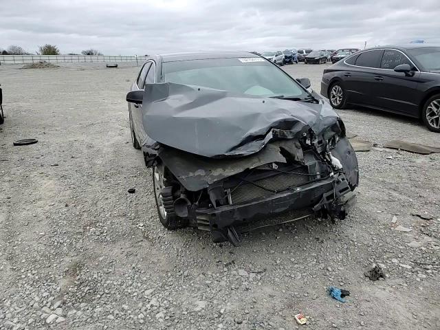 2010 Chevrolet Malibu 1Lt VIN: 1G1ZC5E04AF221984 Lot: 92104775