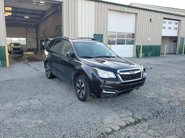 2017 Subaru Forester 2.5I Premium VIN: JF2SJAEC5HH471798 Lot: 93469025