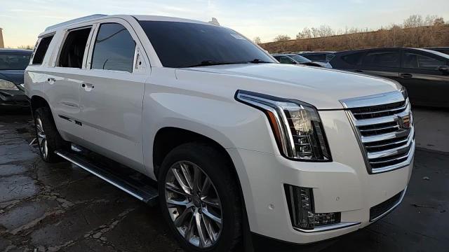 2018 Cadillac Escalade Platinum VIN: 1GYS4DKJ9JR218391 Lot: 92008715