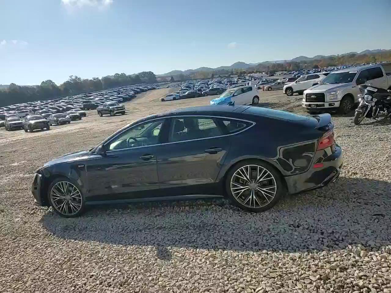 Фото: WAUWGAFC7GN001539