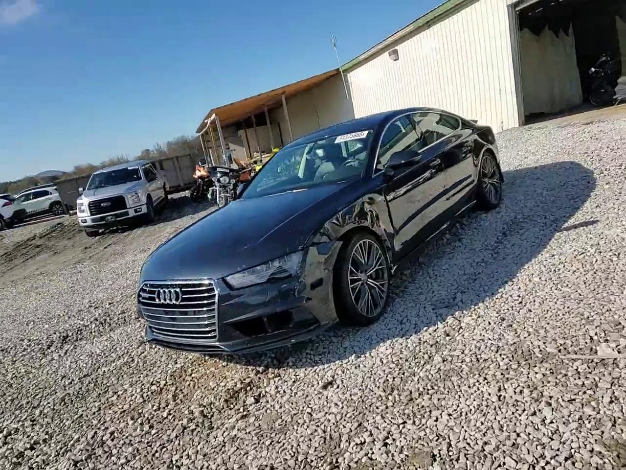 Фото: WAUWGAFC7GN001539