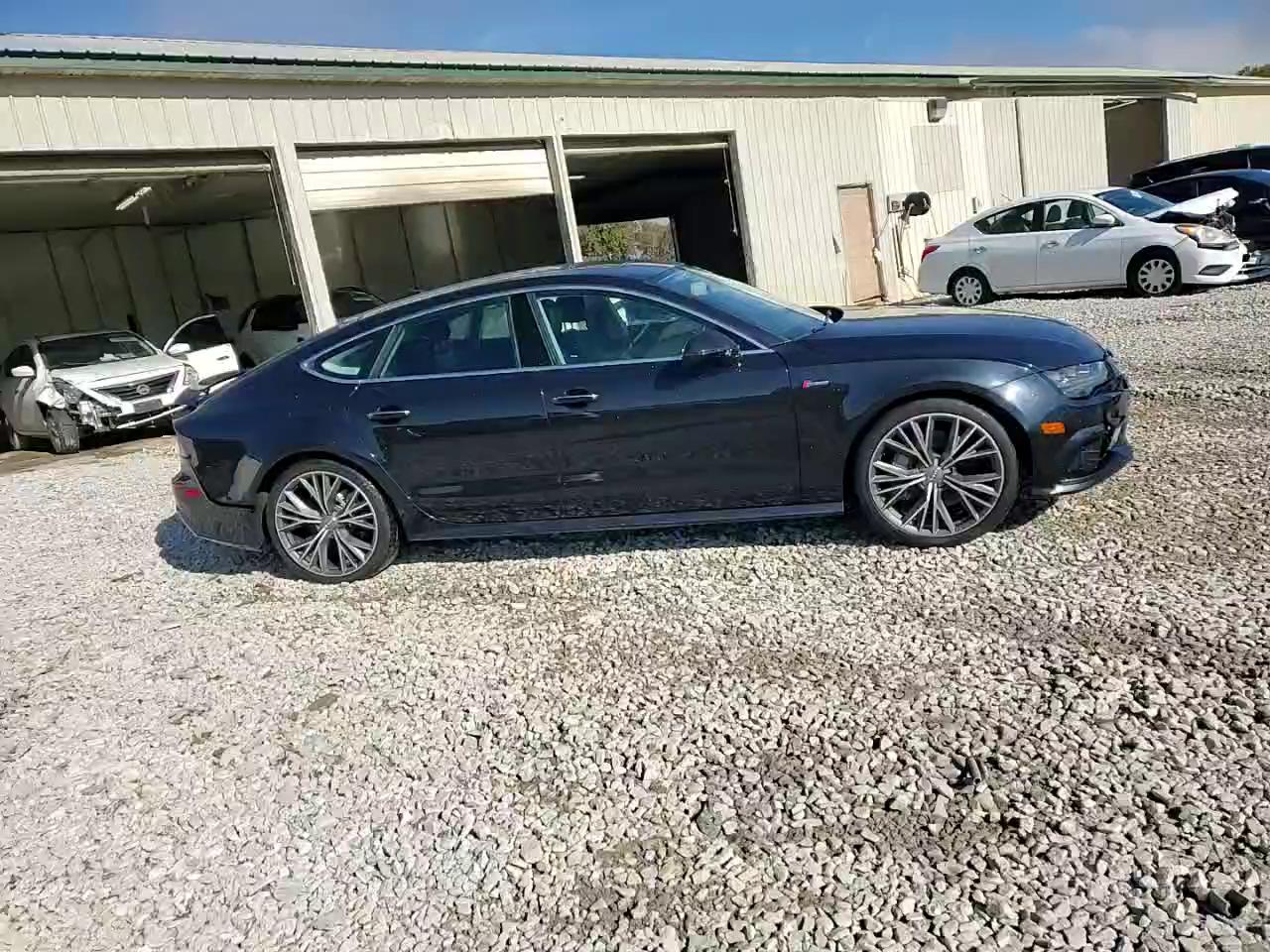 Фото: WAUWGAFC7GN001539