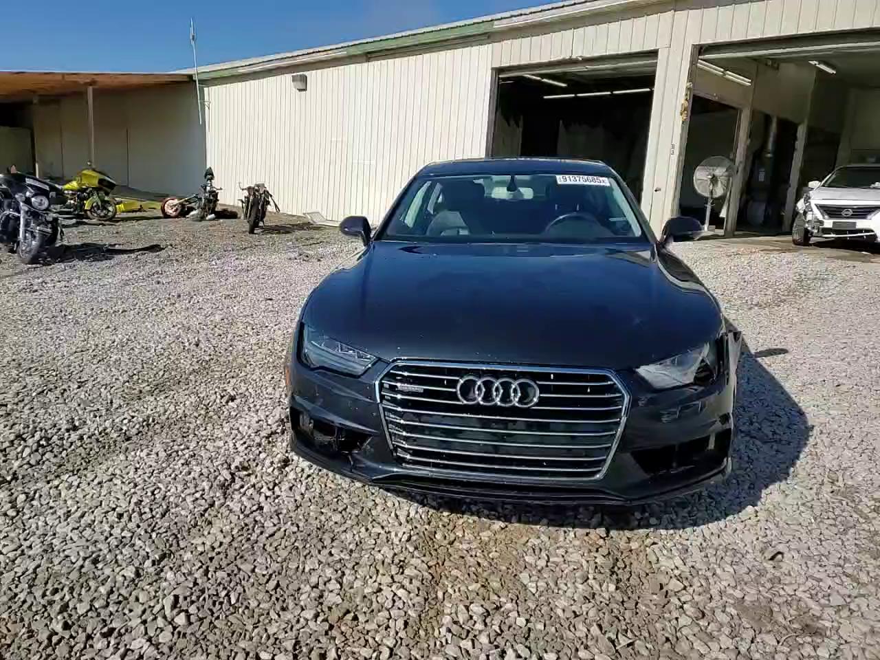 Фото: WAUWGAFC7GN001539