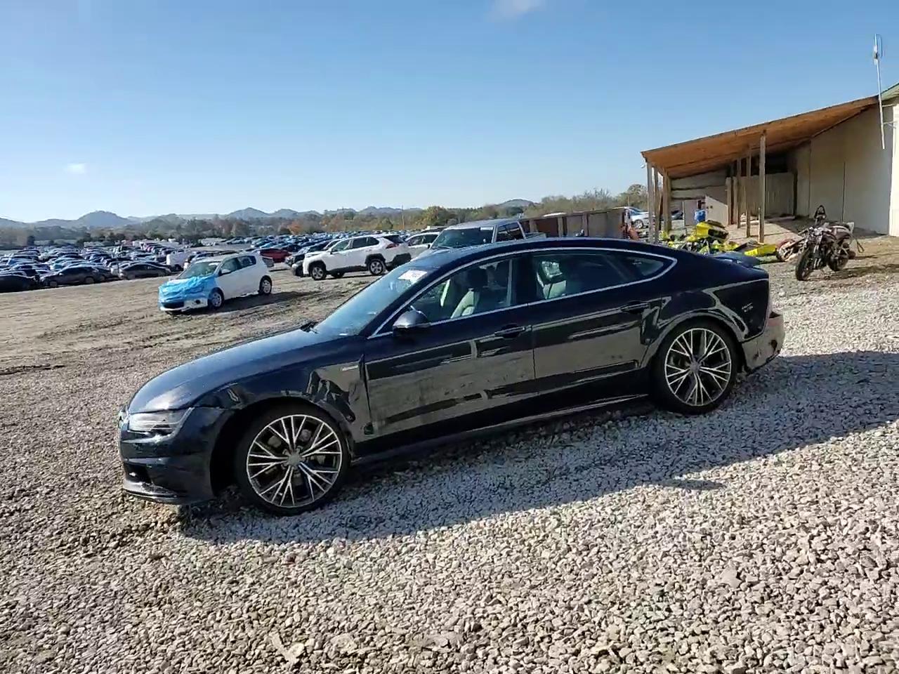 Фото: WAUWGAFC7GN001539