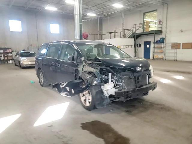 2011 Toyota Sienna VIN: 5TDZK3DC9BS094242 Lot: 94259735