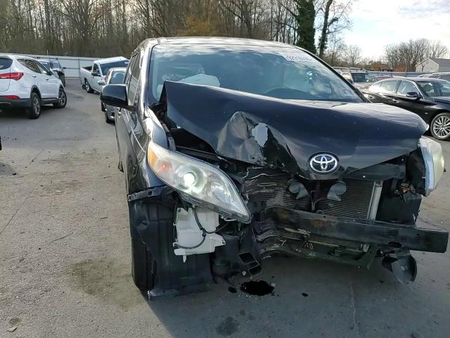 2012 Toyota Sienna Base VIN: 5TDKA3DCXCS013688 Lot: 92910785
