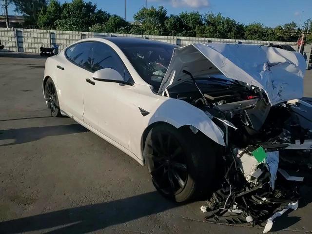 2021 Tesla Model S VIN: 5YJSA1E69MF438984 Lot: 82422215