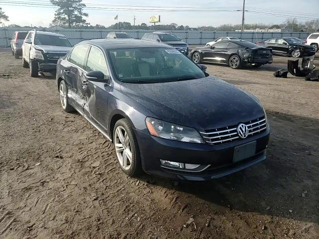 2015 Volkswagen Passat Sel VIN: 1VWCV7A33FC067888 Lot: 93848535