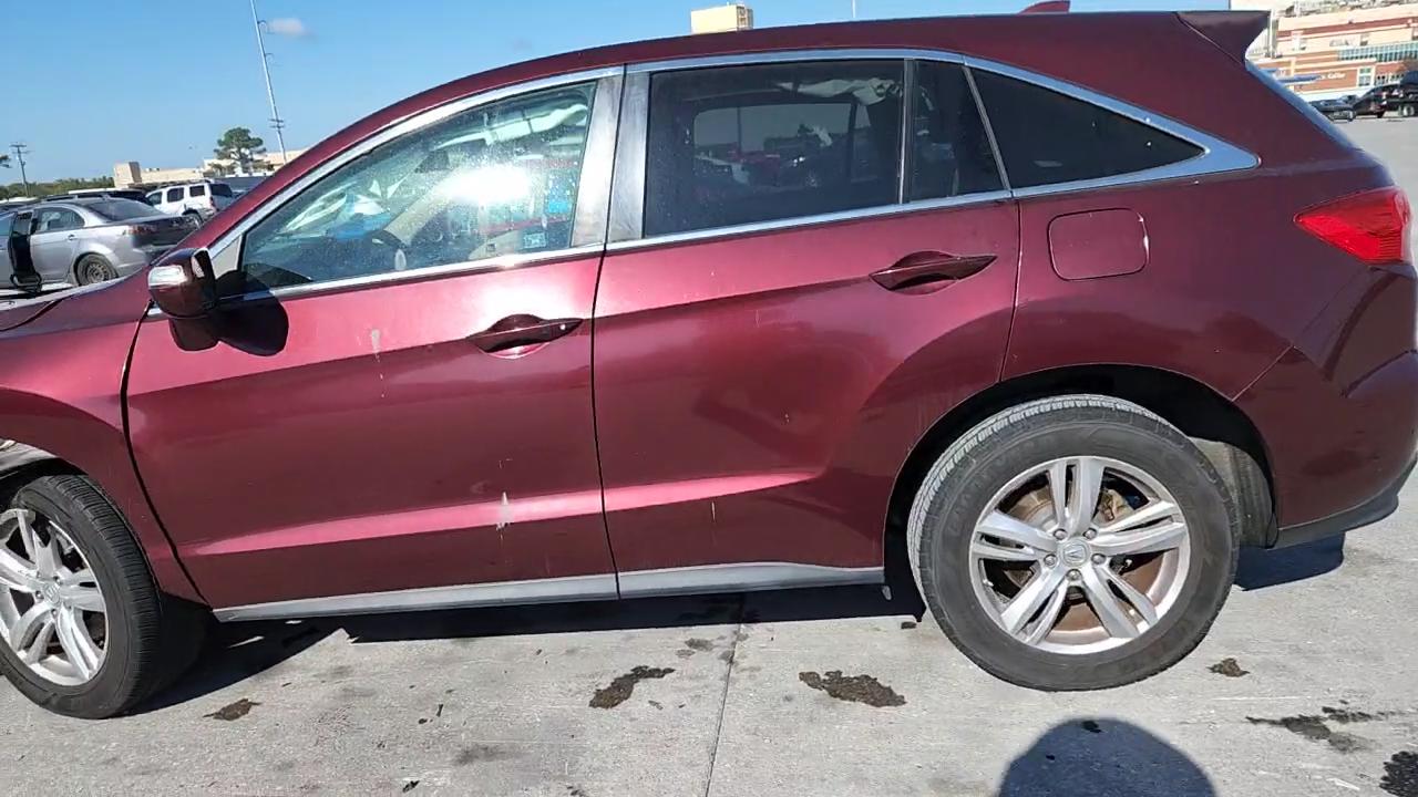 Фото: 5J8TB3H30DL000755