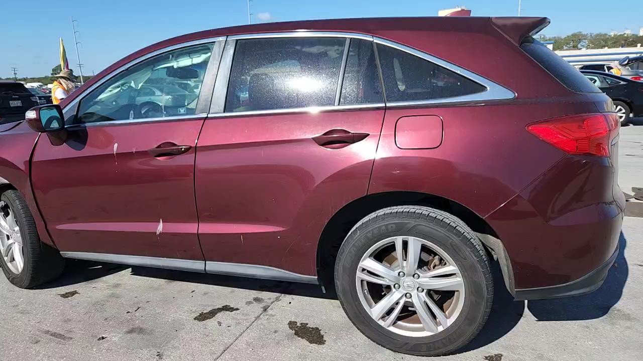 Фото: 5J8TB3H30DL000755