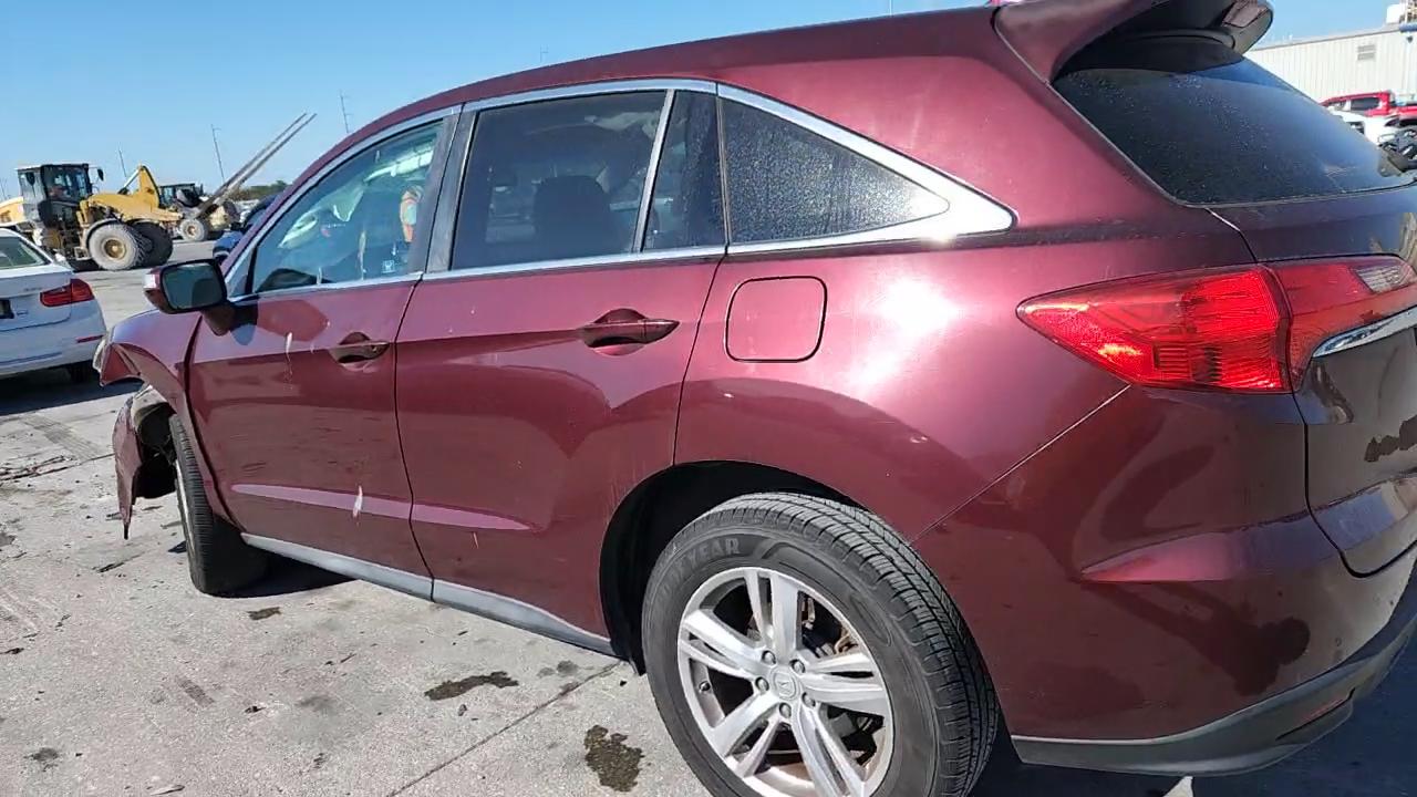 Фото: 5J8TB3H30DL000755