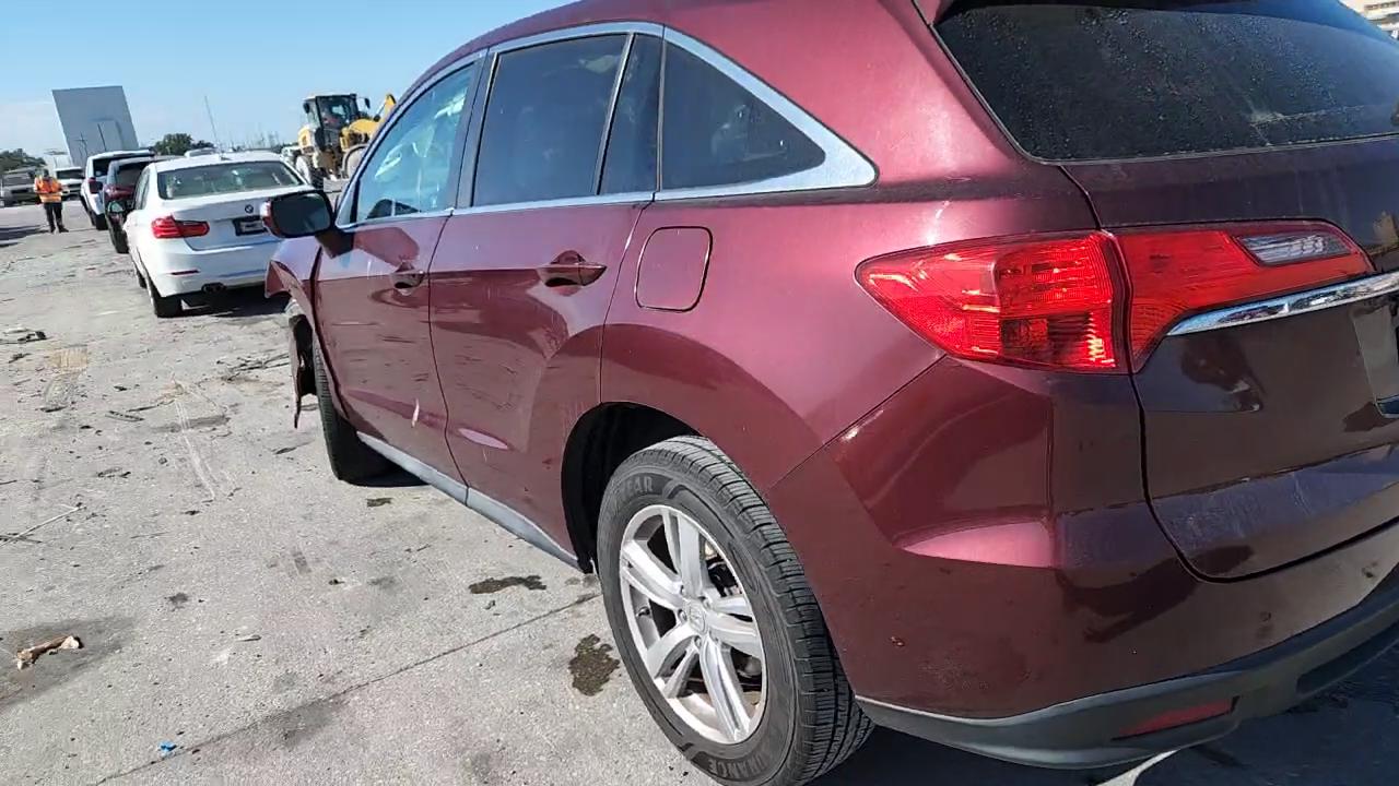 Фото: 5J8TB3H30DL000755