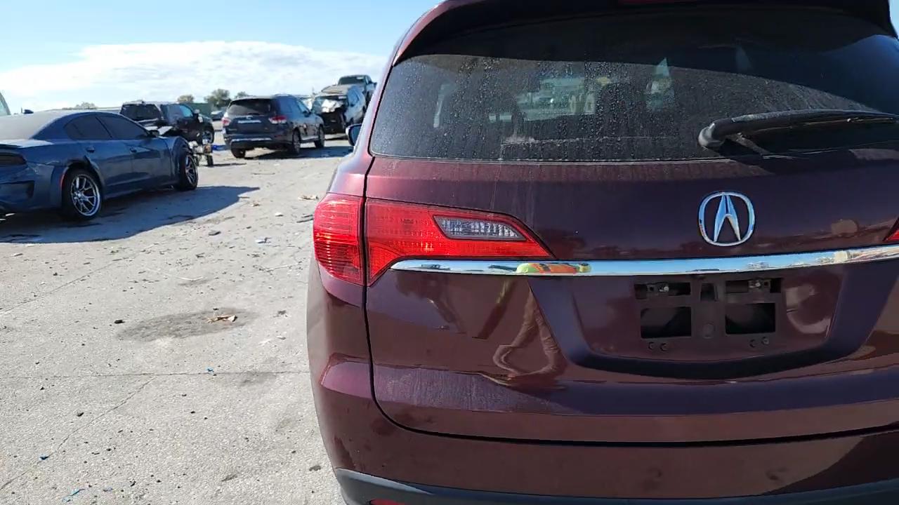 Фото: 5J8TB3H30DL000755