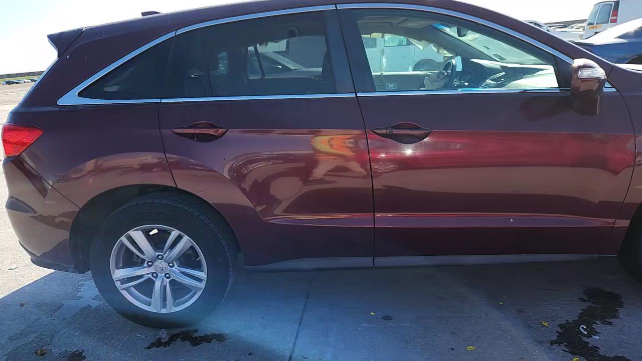 Фото: 5J8TB3H30DL000755