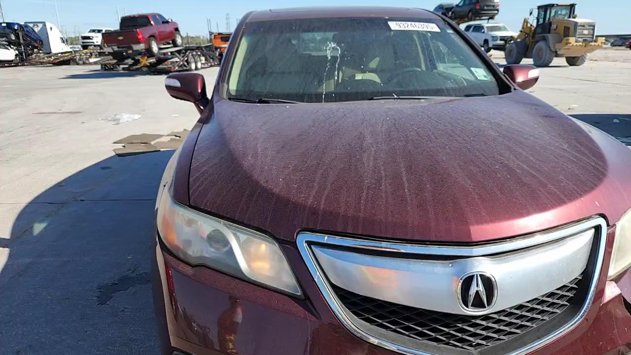 Фото: 5J8TB3H30DL000755