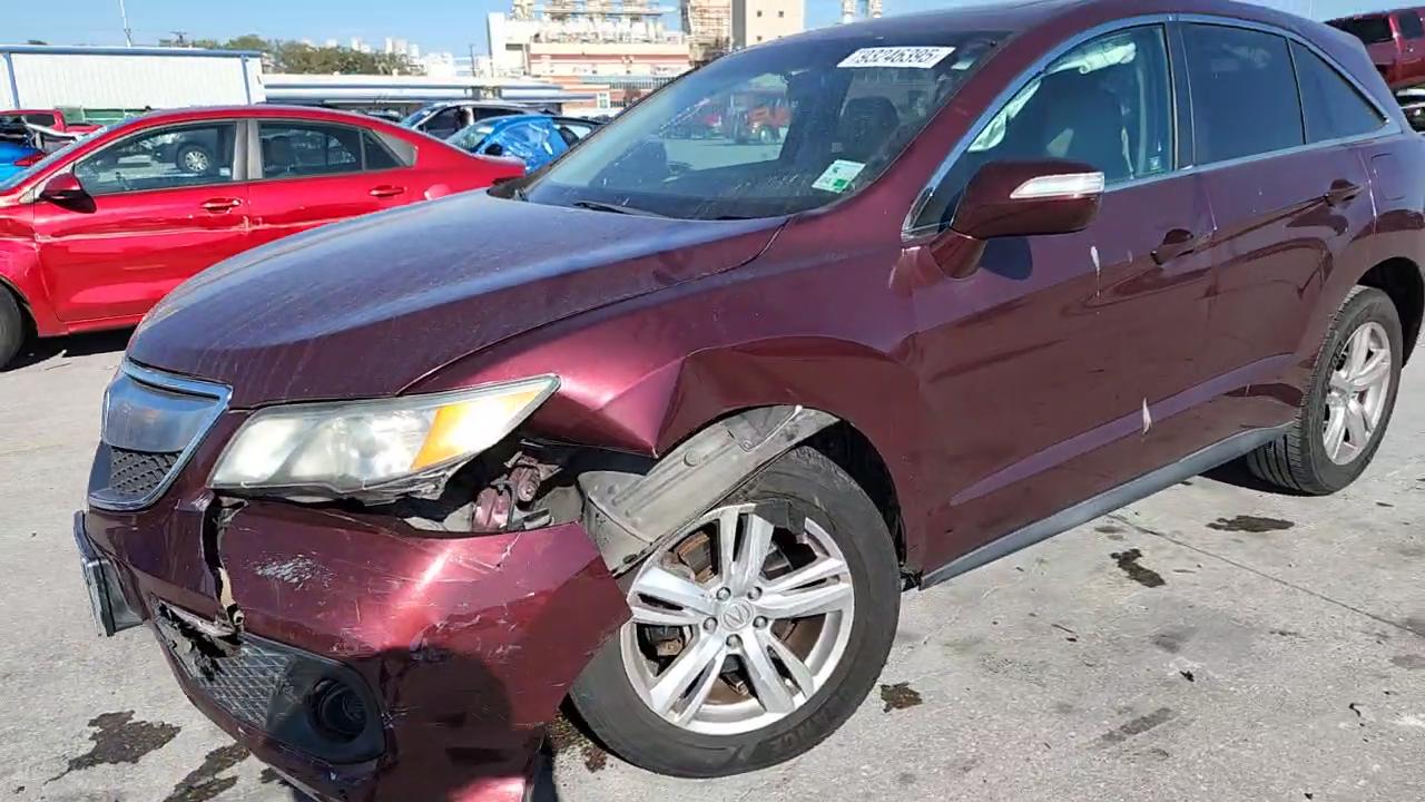 Фото: 5J8TB3H30DL000755