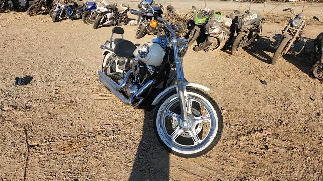 2005 Harley-Davidson Fxdl VIN: 1HD1GDV115K309771 Lot: 92601325