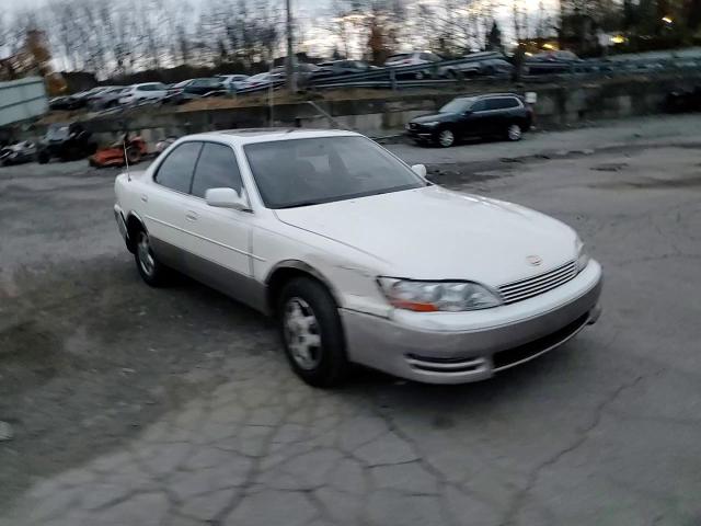 1994 Lexus Es 300 VIN: JT8GK13T9R0069222 Lot: 92643555
