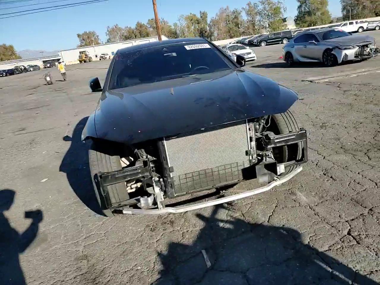 Фото: WBY73AW02PFP68460