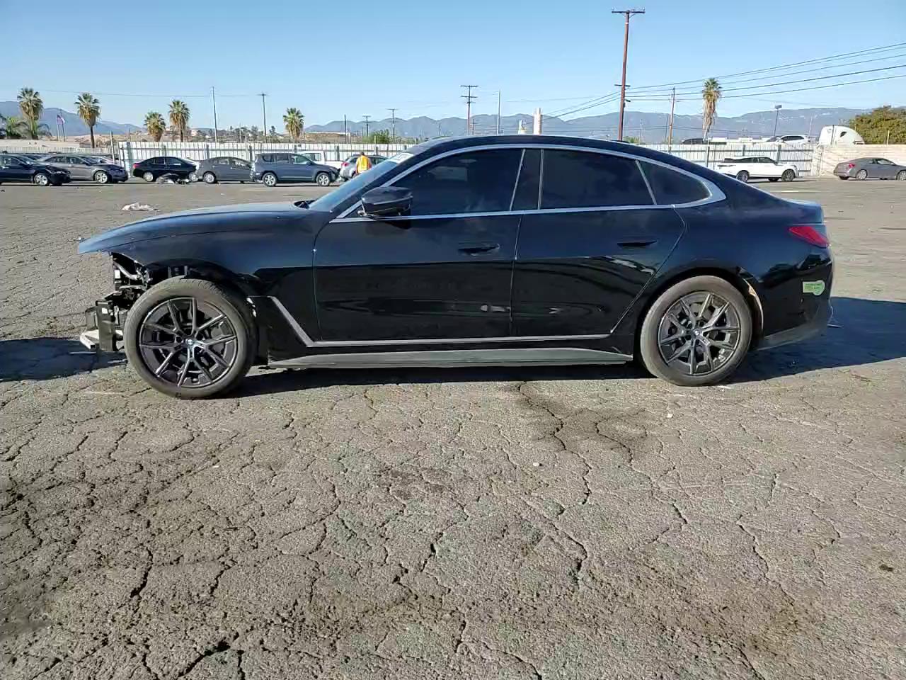 Фото: WBY73AW02PFP68460