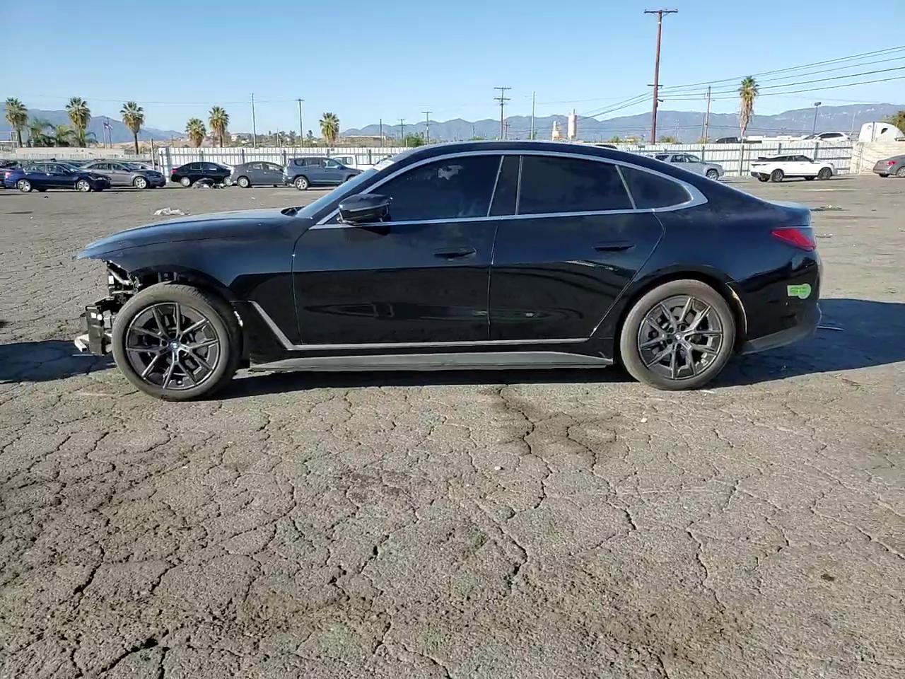 Фото: WBY73AW02PFP68460