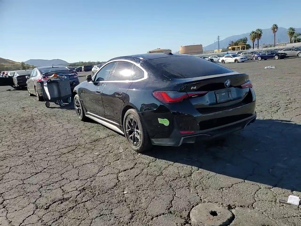 Фото: WBY73AW02PFP68460