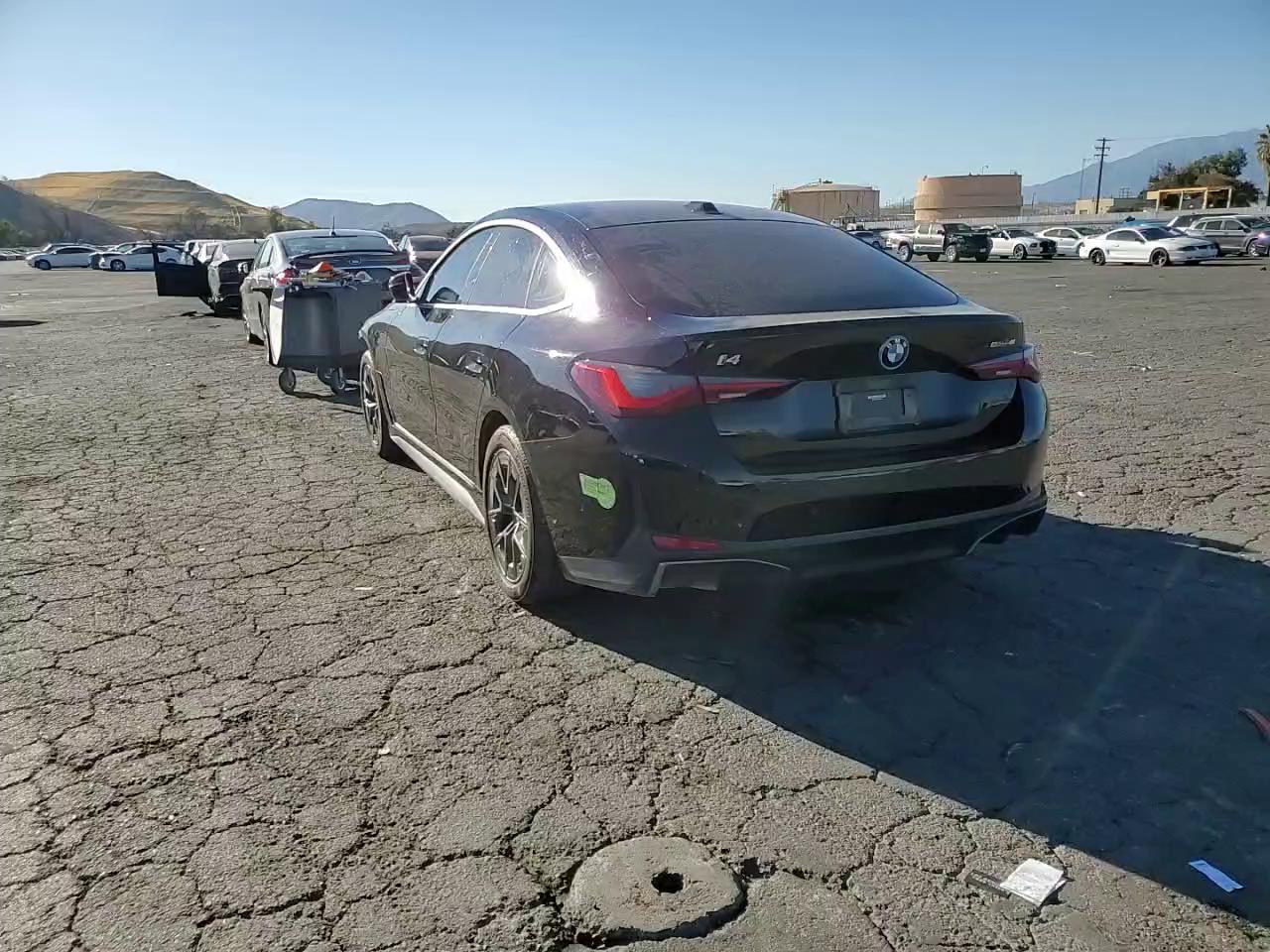 Фото: WBY73AW02PFP68460