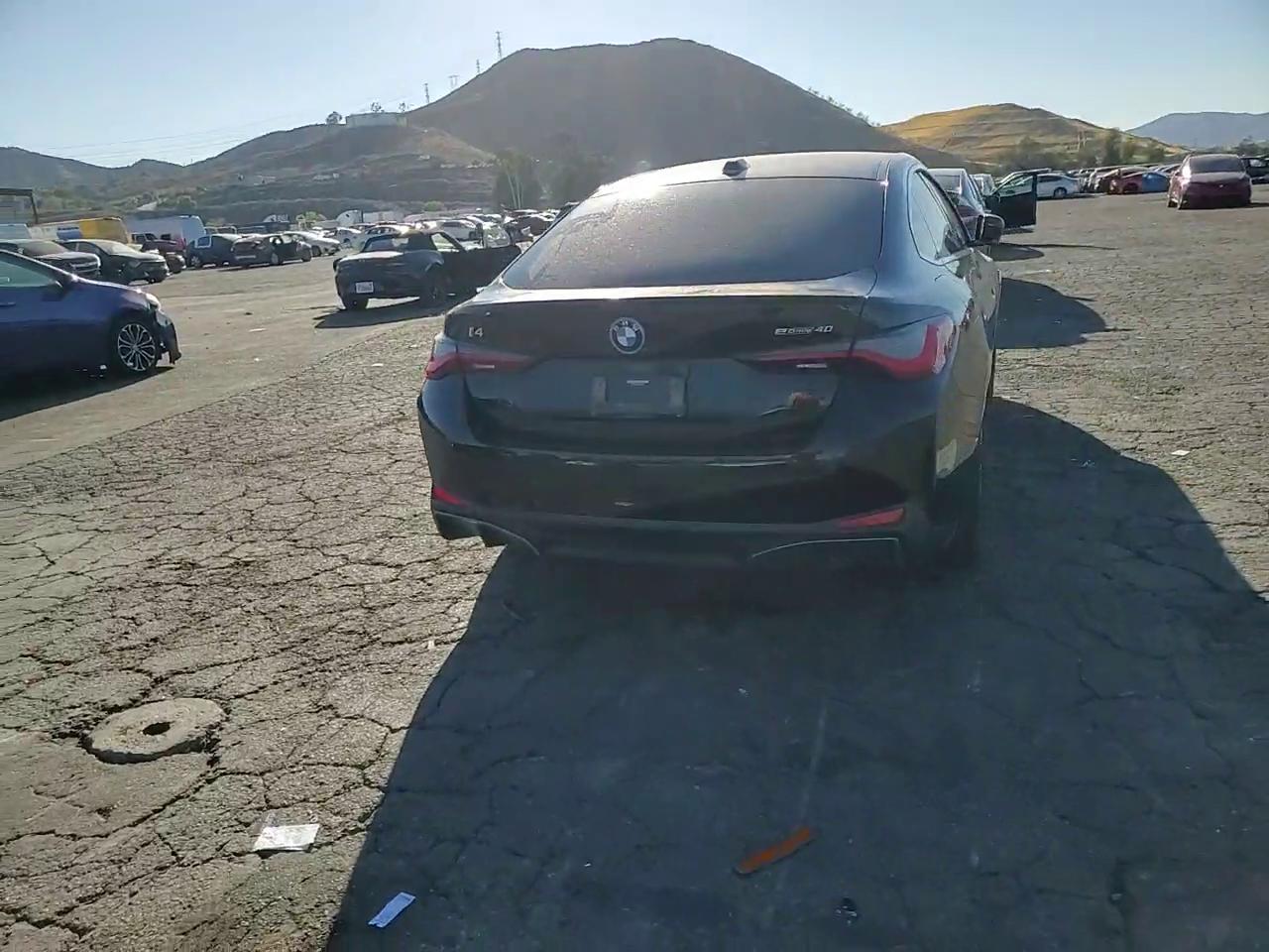 Фото: WBY73AW02PFP68460