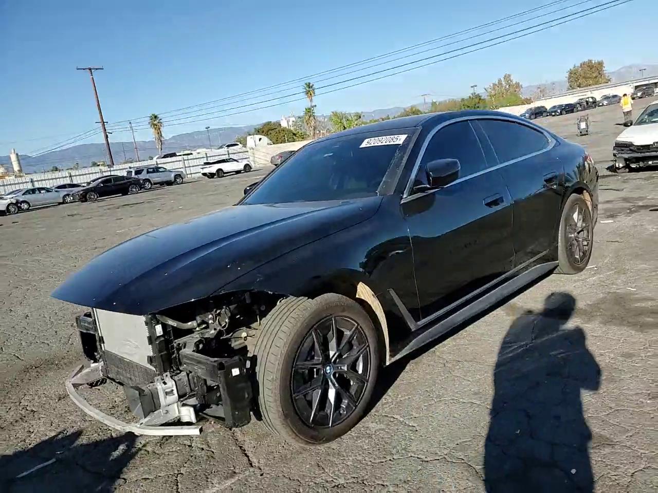 Фото: WBY73AW02PFP68460