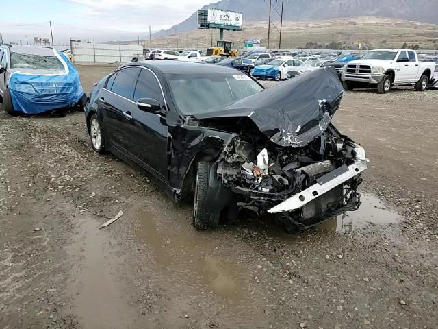 2013 Hyundai Genesis 3.8L VIN: KMHGC4DD8DU212603 Lot: 94380685