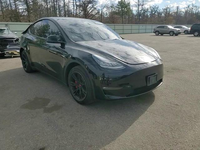 2021 Tesla Model Y VIN: 5YJYGDEE2MF141766 Lot: 92433805