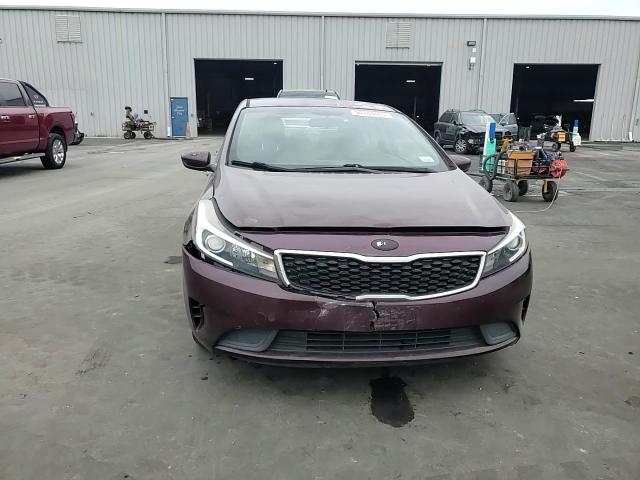 2017 Kia Forte Lx VIN: 3KPFK4A72HE015867 Lot: 94784005