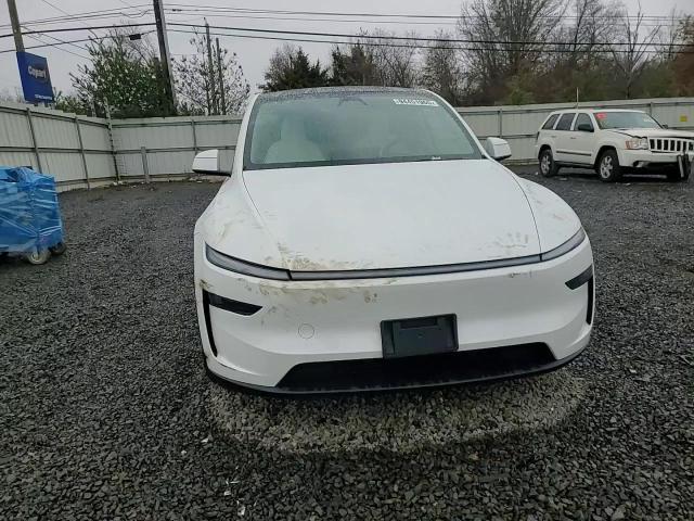 2026 Tesla Model Y VIN: 7SAYGDED2TF433216 Lot: 94451965