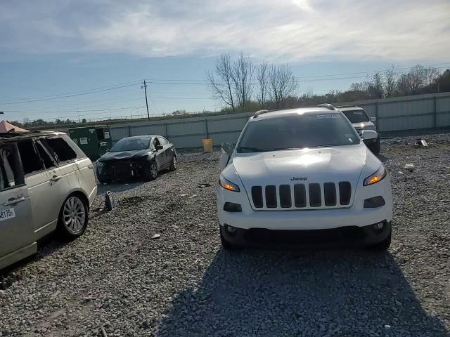 2016 Jeep Cherokee Latitude VIN: 1C4PJMCB5GW197500 Lot: 94343725